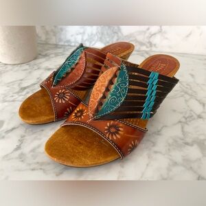 Spring Step Tooled Leather Mule Heels Sandals Sz 38 / 7.5 Artsy Boho Hippie